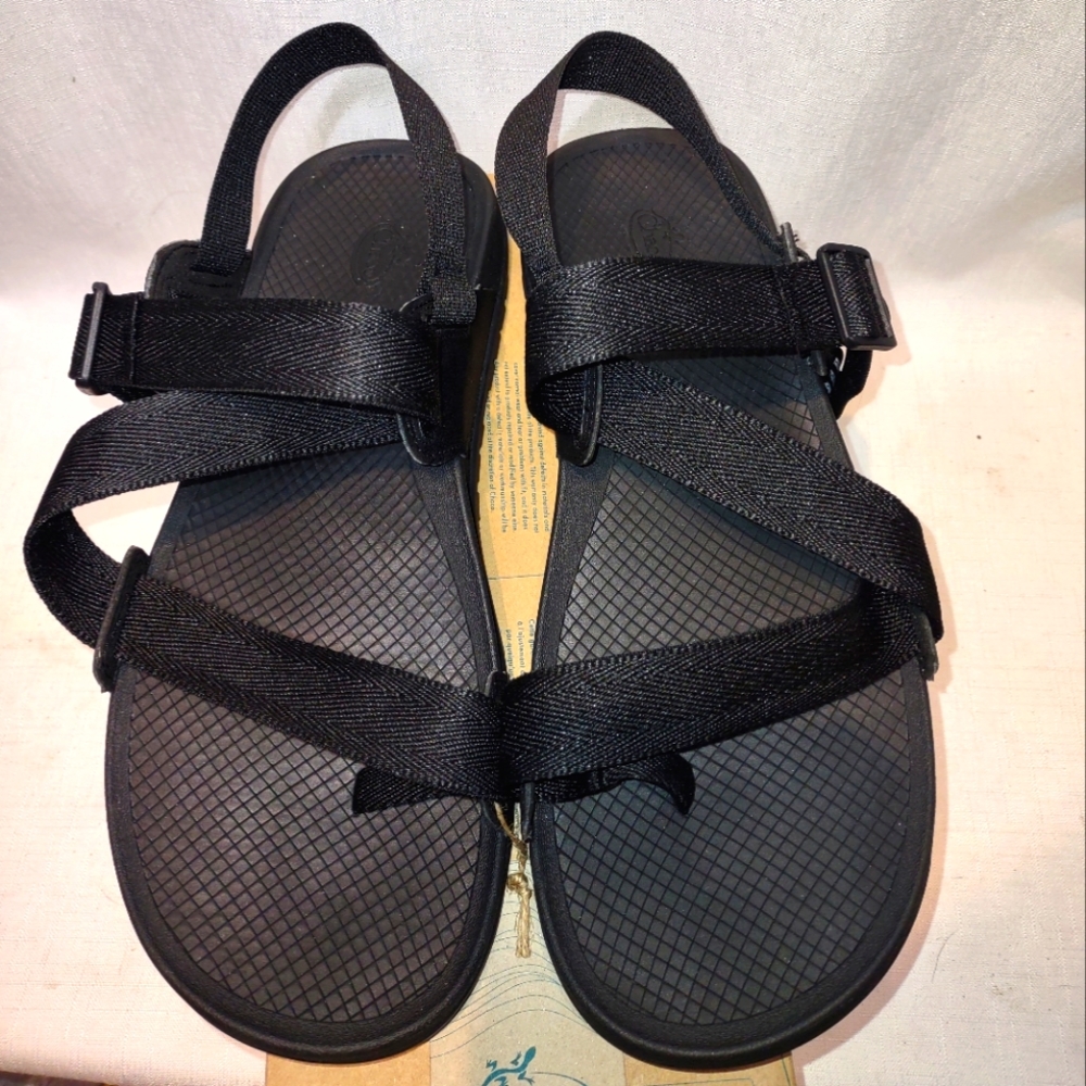 Chaco Men's Lowdown 2 Sandal in Black